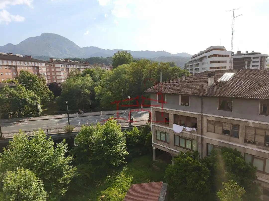 Vista exterior de Piso en venta en Iurreta con Calefacción y Balcón