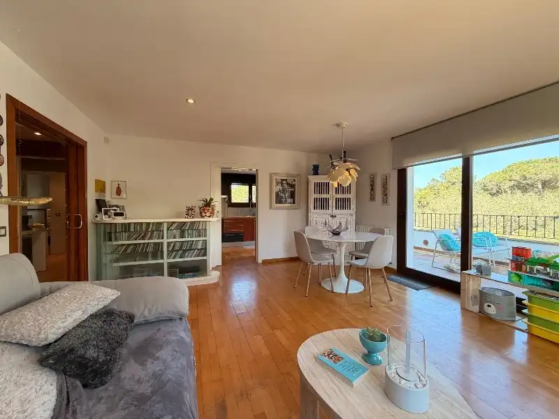 Sala de estar de Casa o chalet en venta en Palafrugell con Aire acondicionado, Calefacción y Jardín privado