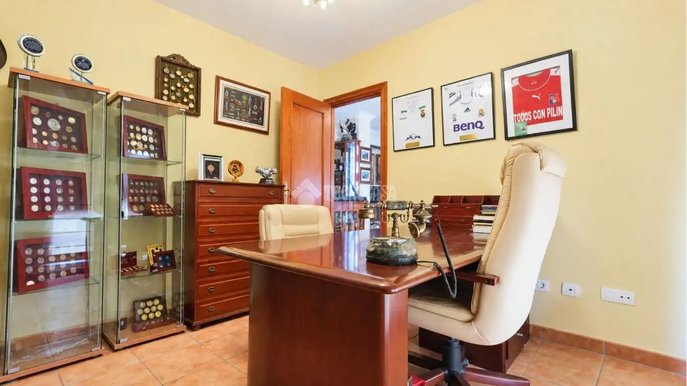 Casa aparellada en venda a Suroeste, imagen 3