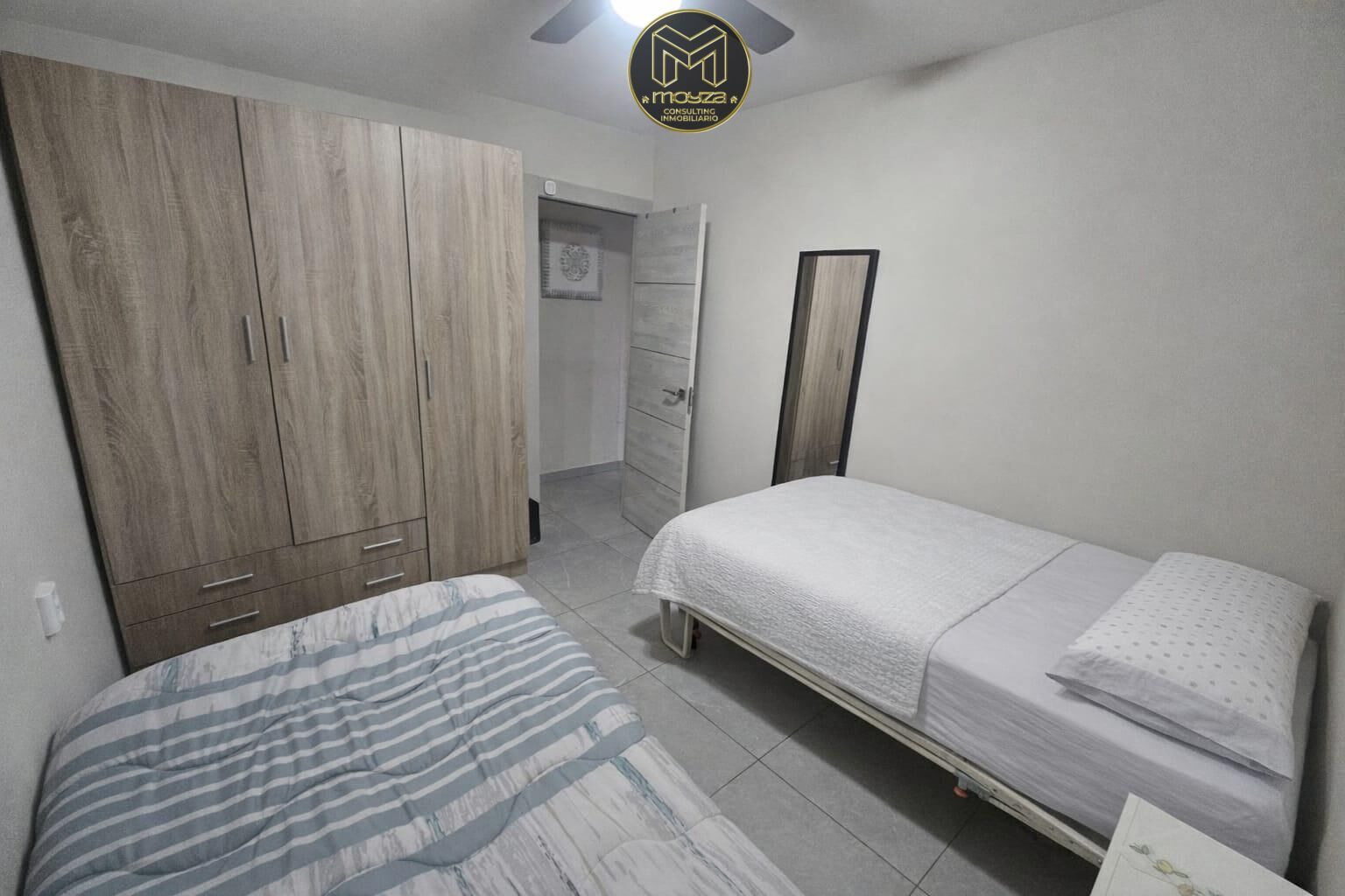 Bedroom of Flat for sale in  Jaén Capital