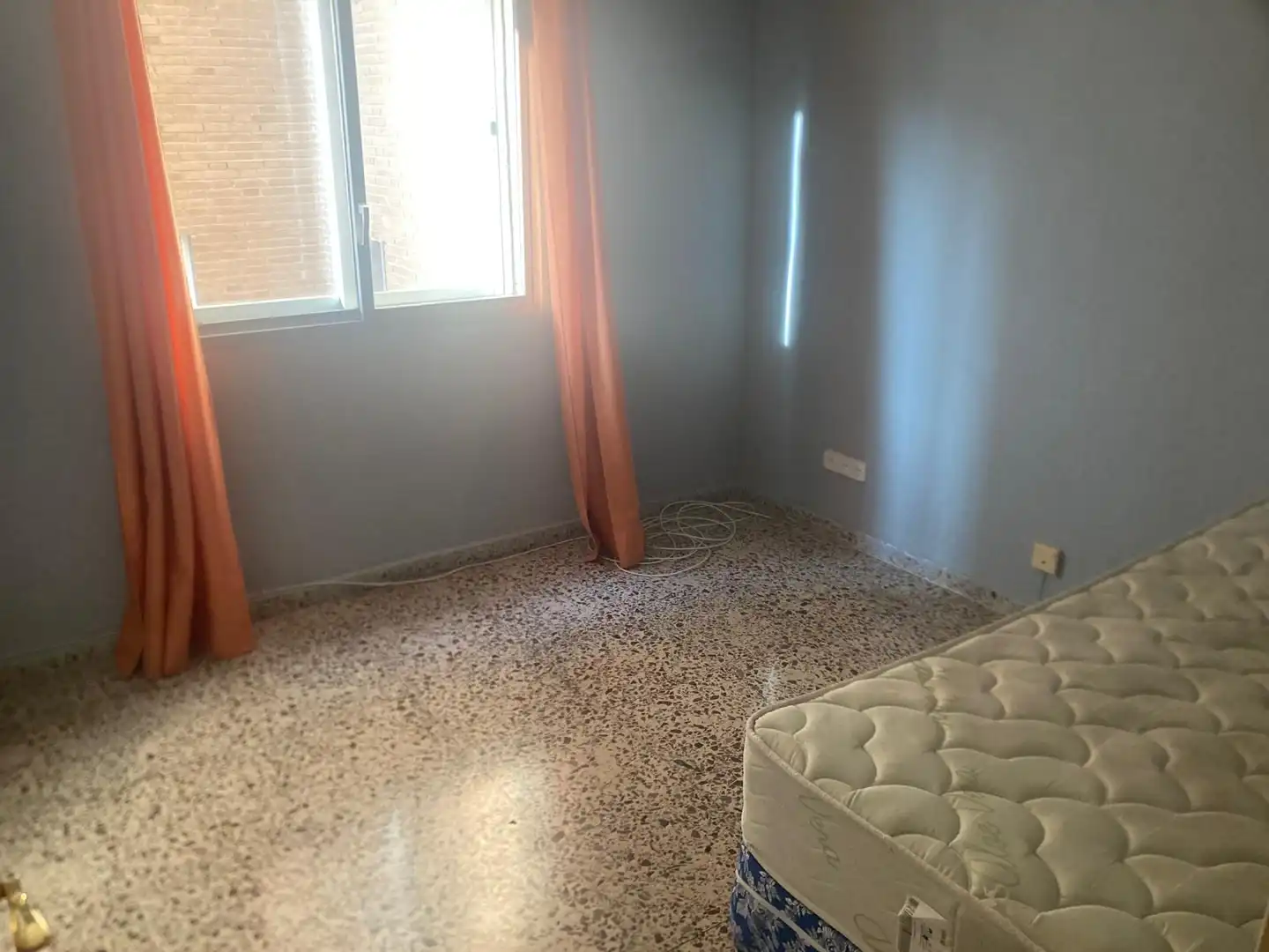 Habitación de Piso en venta en Toledo con Calefacción, Balcón y Piscina comunitaria