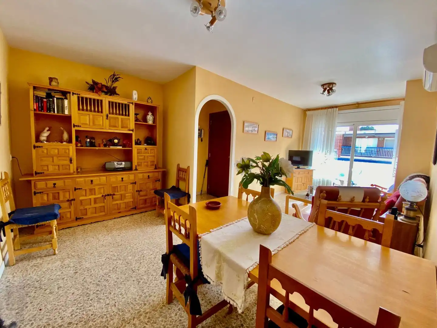 Sala d'estar de Pis en venda en Torredembarra amb Aire condicionat, Traster i Piscina comunitària