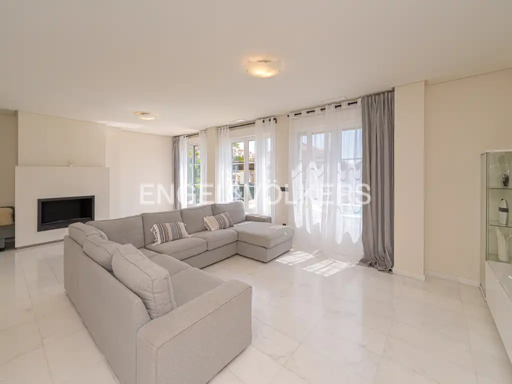 Casa con piscina en venta en Golf Bahía, imagen 6