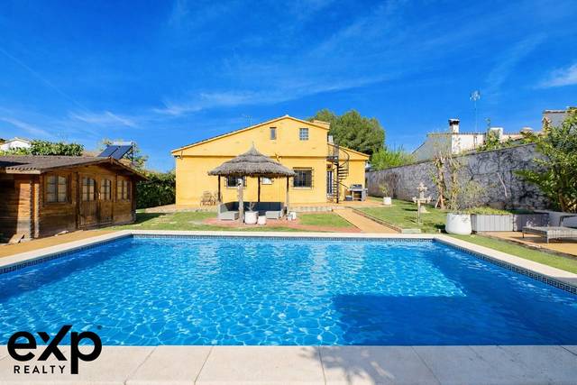 Casa-chalet en Venta en Entrepinos