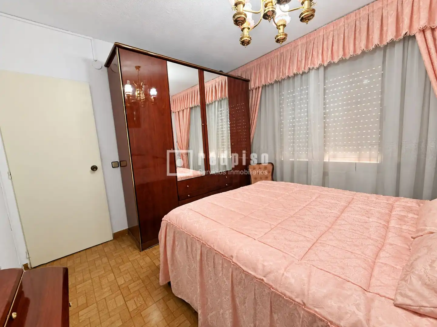 Habitación de Piso en venta en Guadalajara con Calefacción y Terraza