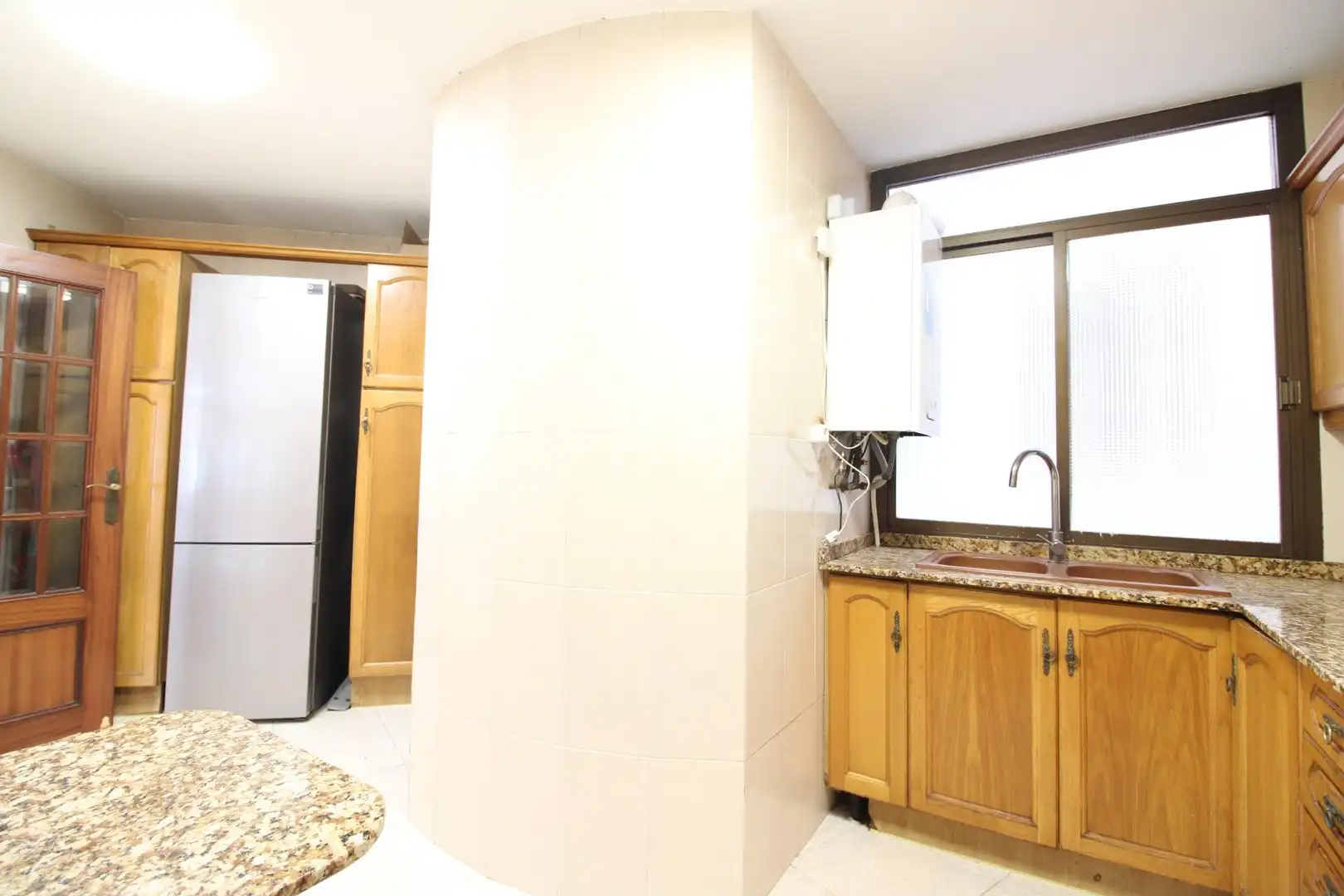 Piso con ascensor en venta en Calle JACINTO BENAVENTE, imagen 50
