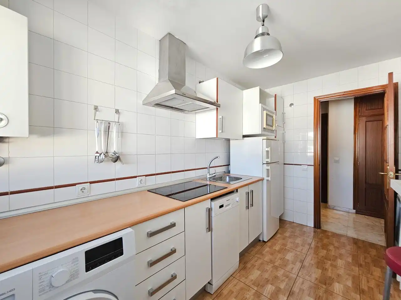 Kitchen of Flat for rent in Alcalá de Guadaira  with Air Conditioner, Furnished and Balcony