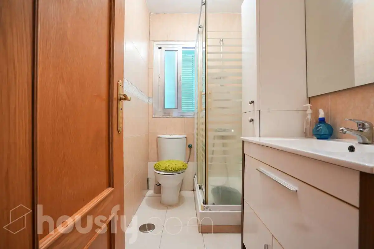 Piso en venta en Cl San Faustino, Canillejas
