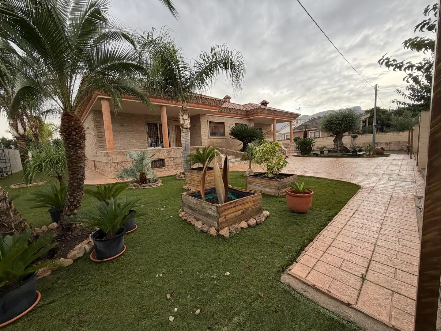 Villa à vendre à Pedanías Este