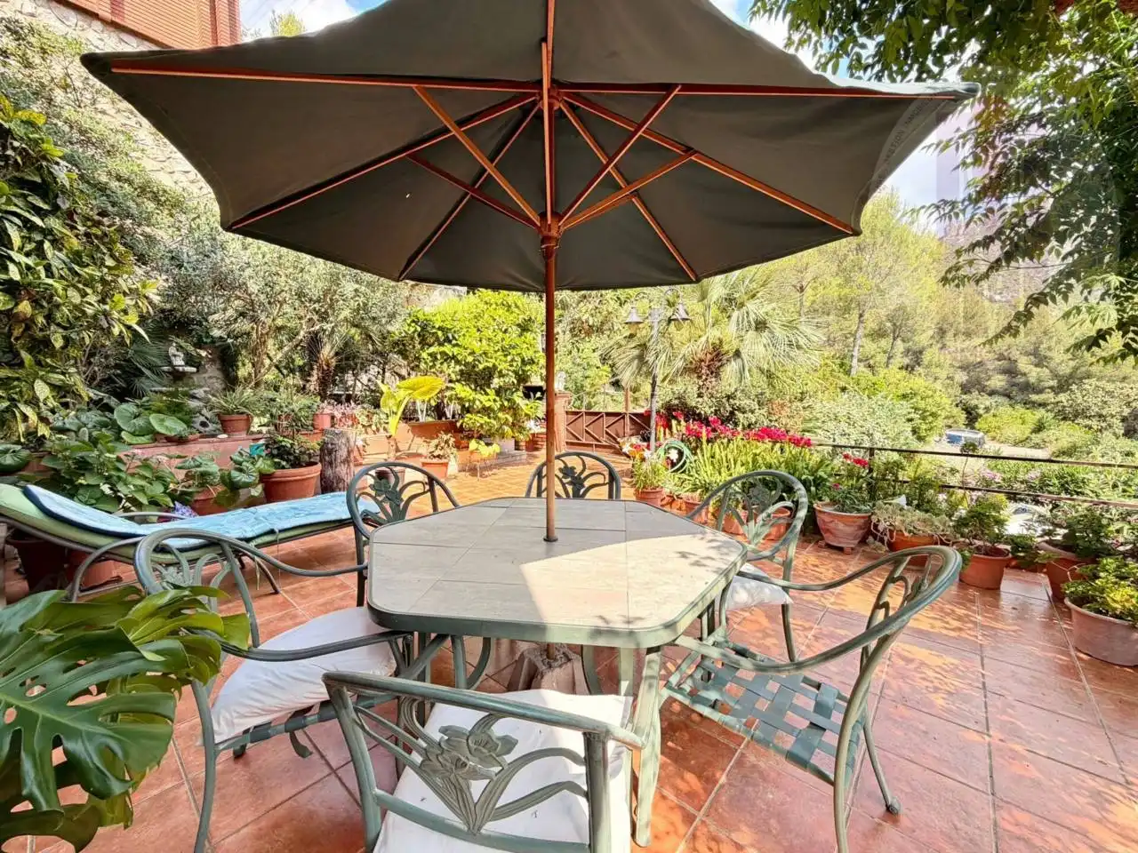 Terraza de Casa adosada en venta en Sitges con Aire acondicionado, Calefacción y Jardín privado