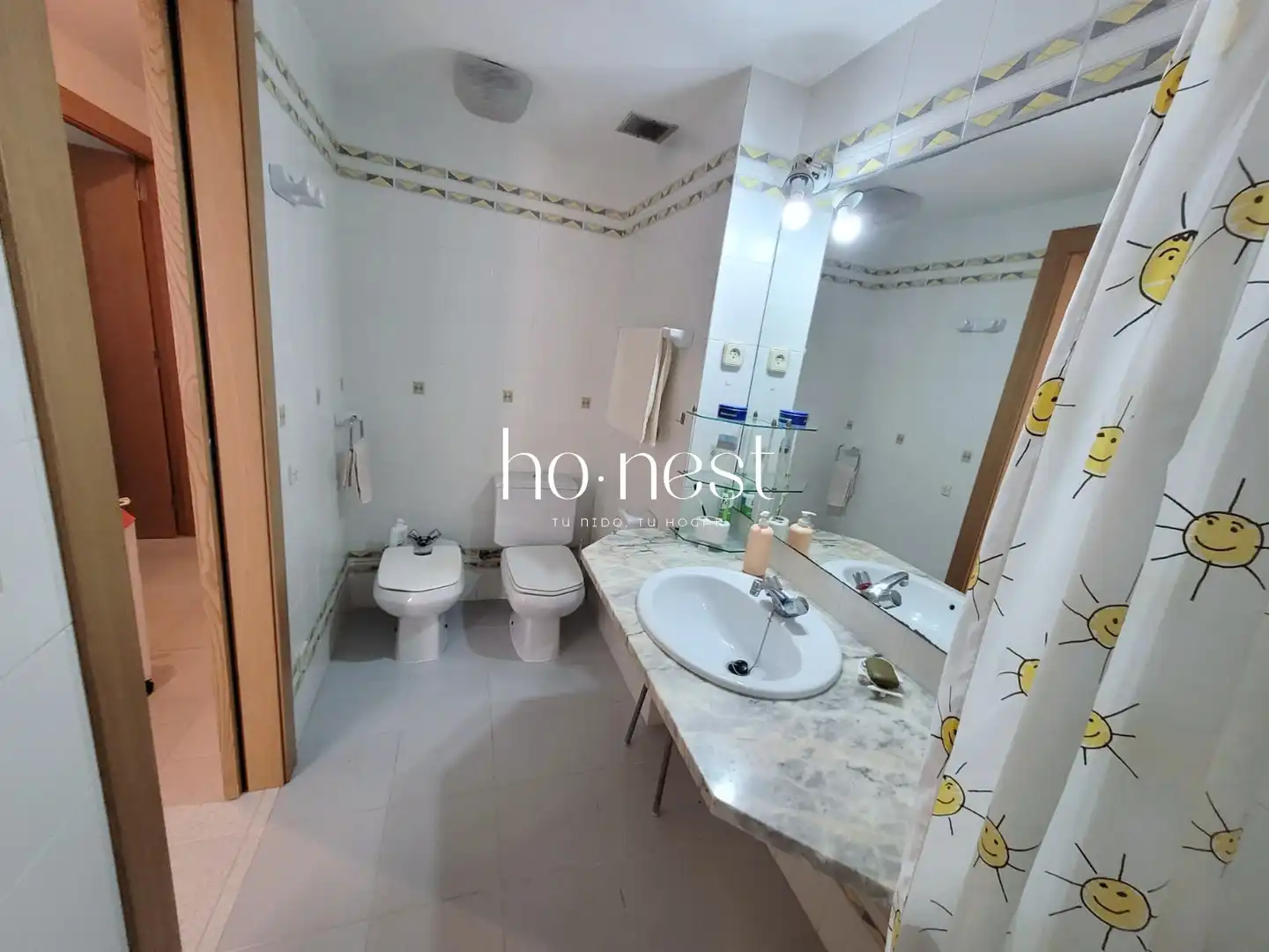 Badezimmer von Erdgeschoss zum Verkauf in El Vendrell mit Terrasse, Abstellraum und Gemeinschaftspool