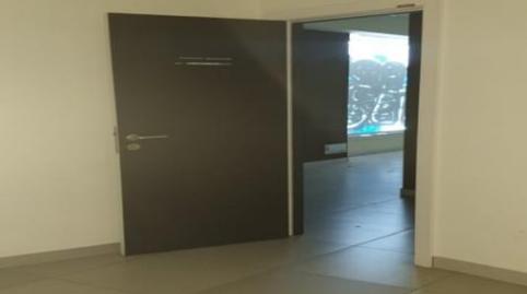 Photo 3 of Premises for sale in C/ Luis de Hoyos Sainz, Vinateros, Madrid