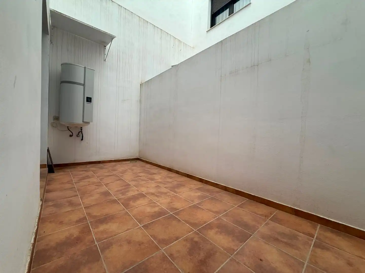 Planta baja en venta en L'Eliana con Aire acondicionado, Calefacción y Terraza