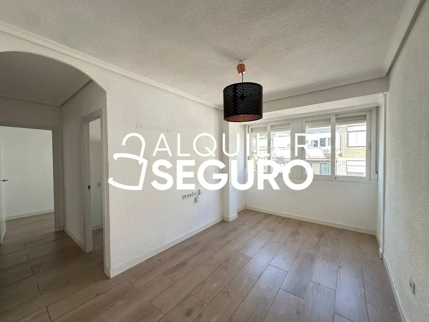Habitación de Piso de alquiler en Madrid con Calefacción y Trastero