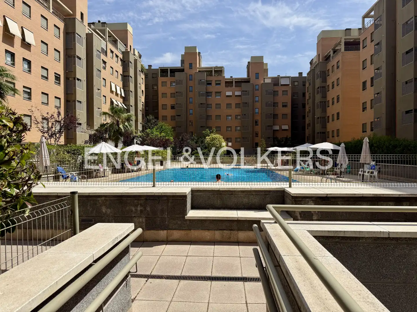 Piscina de Piso de alquiler en Madrid con Calefacción, Parquet y Piscina