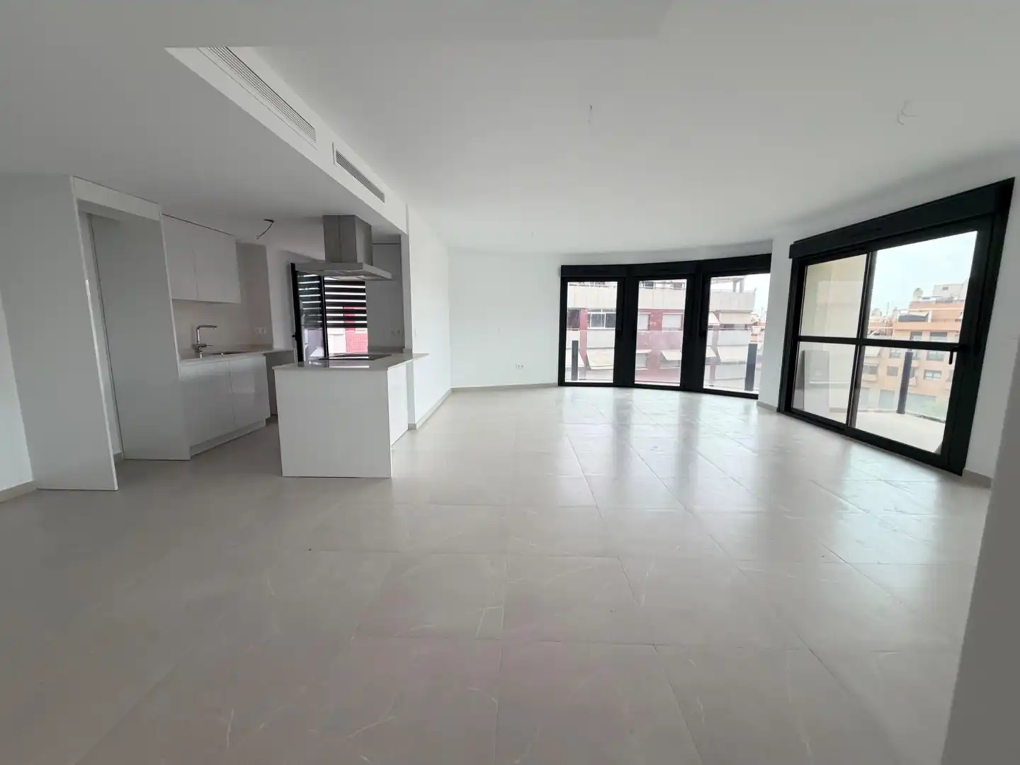Apartament amb terrassa en venda a Avenida C. Sociedad Cultural Deportiva Betis Florida,, imagen 2