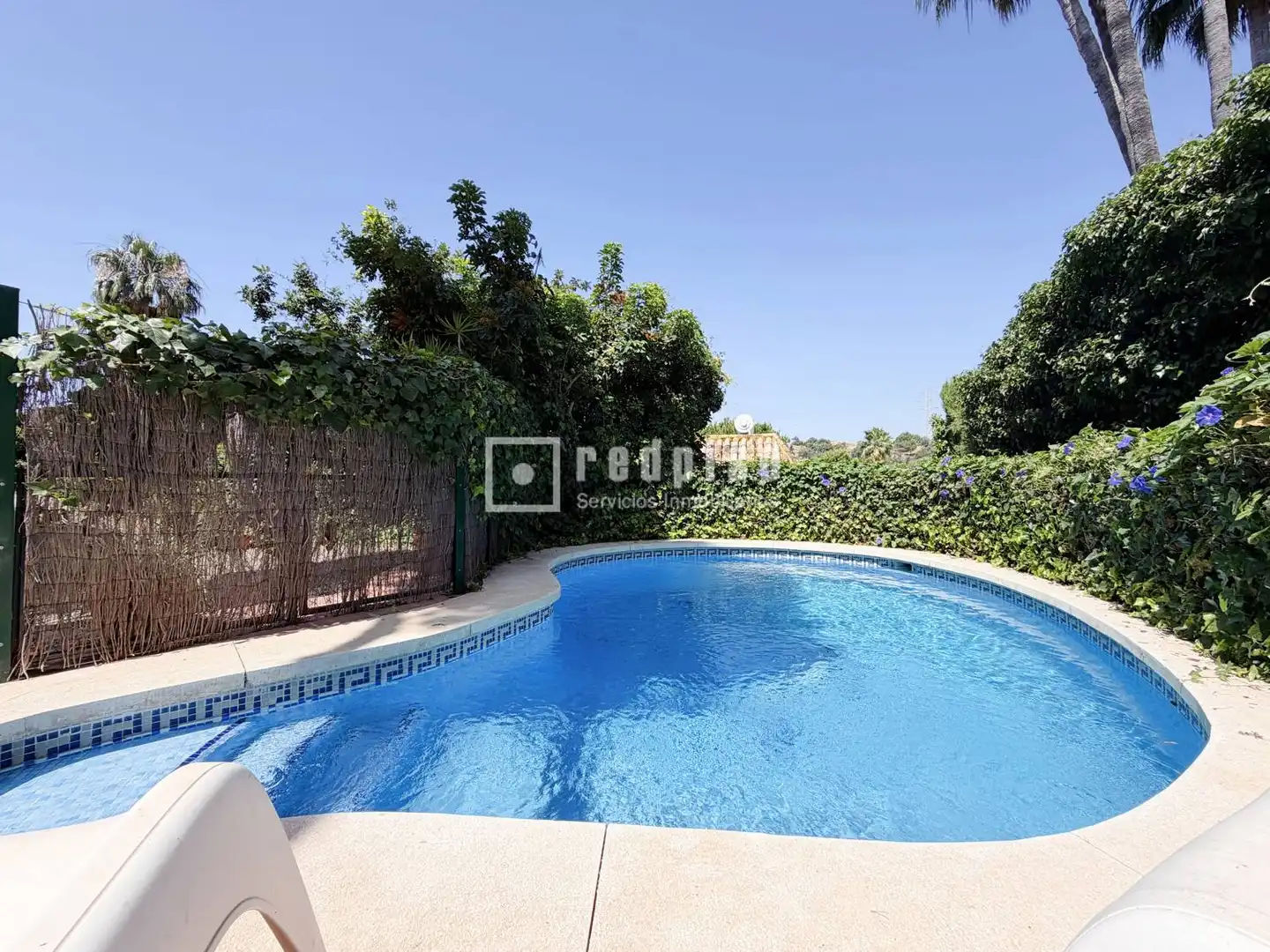Piscina de Casa o chalet en venta en Málaga con Aire acondicionado, Jardín privado y Terraza