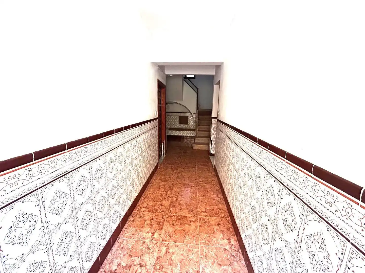 Flat for sale in Berja