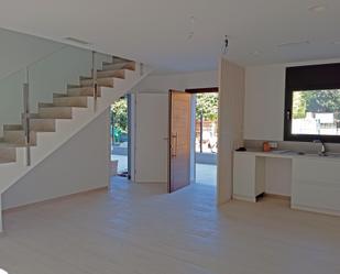 Single-family semi-detached to rent in Santa Maria de Palautordera  with Air Conditioner, Heating and Private garden
