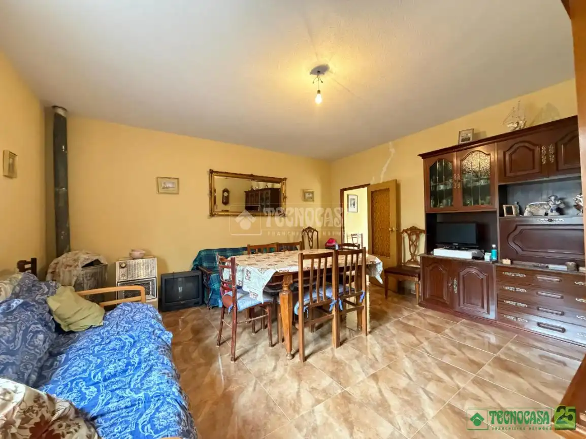 Sala de estar de Casa o chalet en venta en Illana con Aire acondicionado y Calefacción