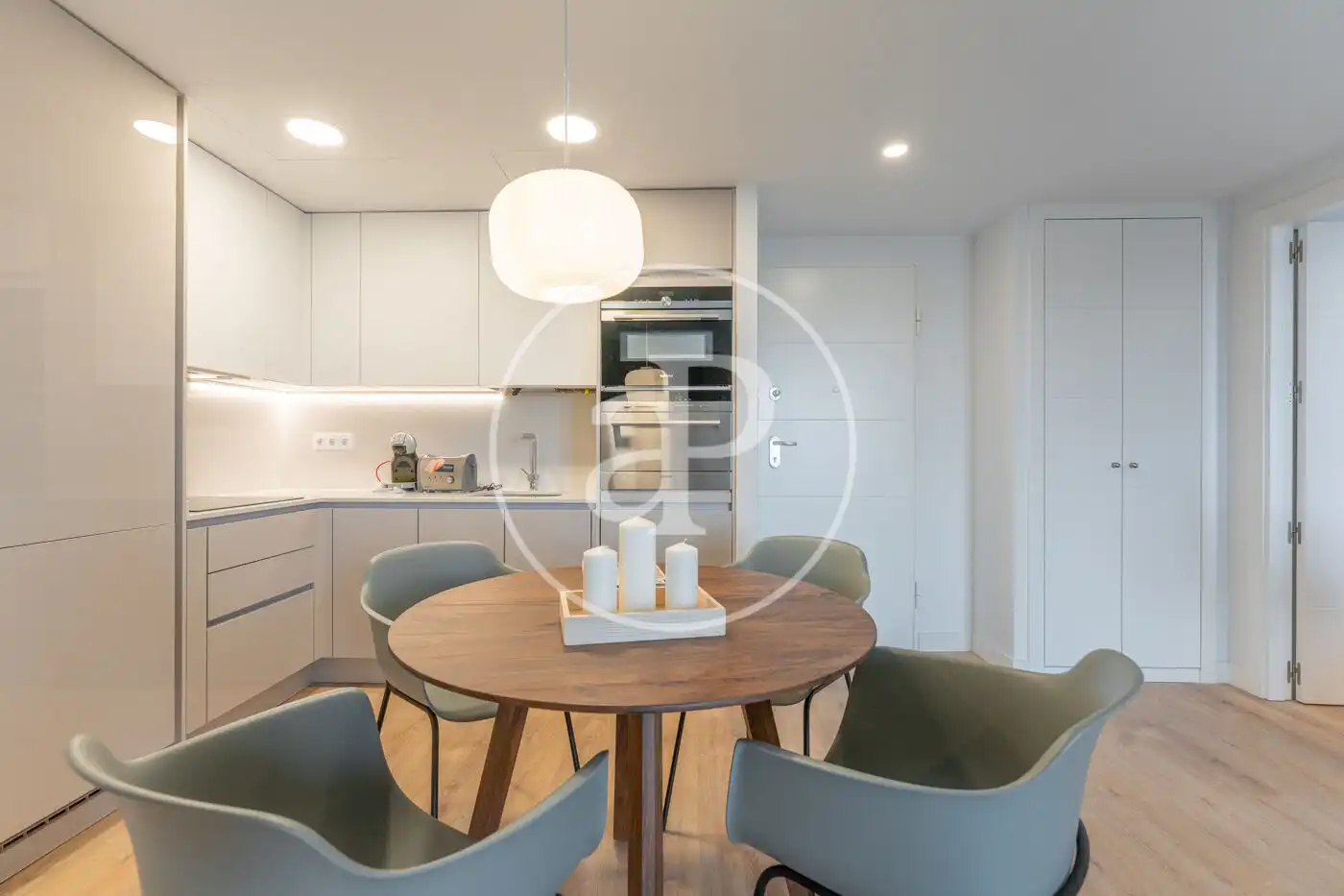 Küche von Wohnung zur Miete in Madrid mit Klimaanlage, Heizung und Privatgarten