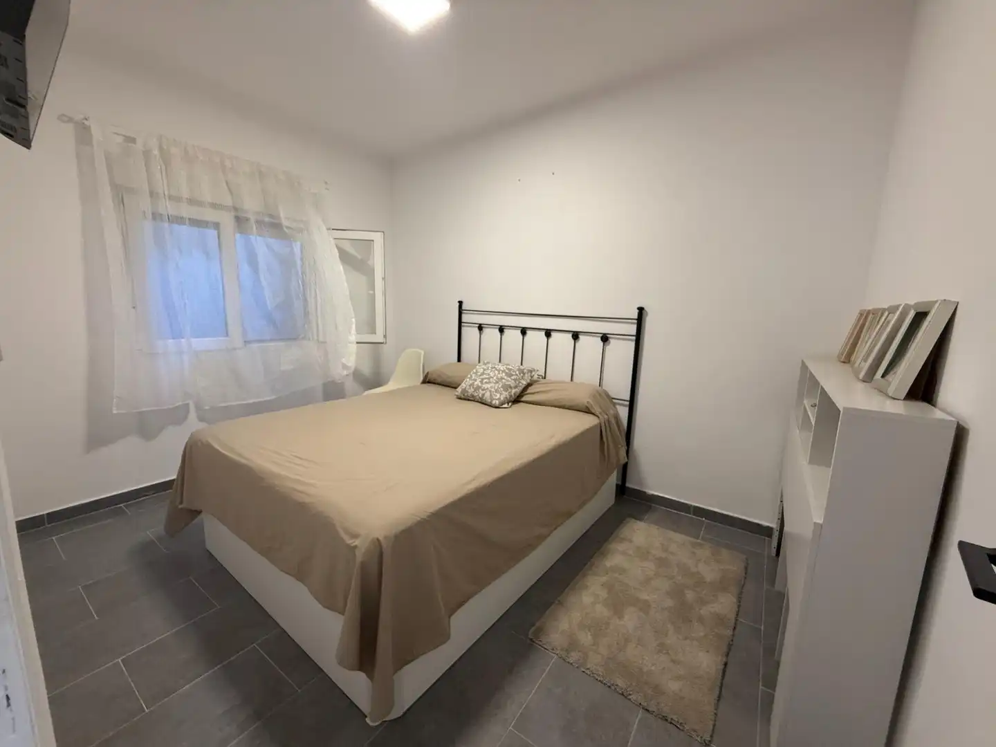 Bedroom of Apartments for sale in Roses  with Air Conditioner