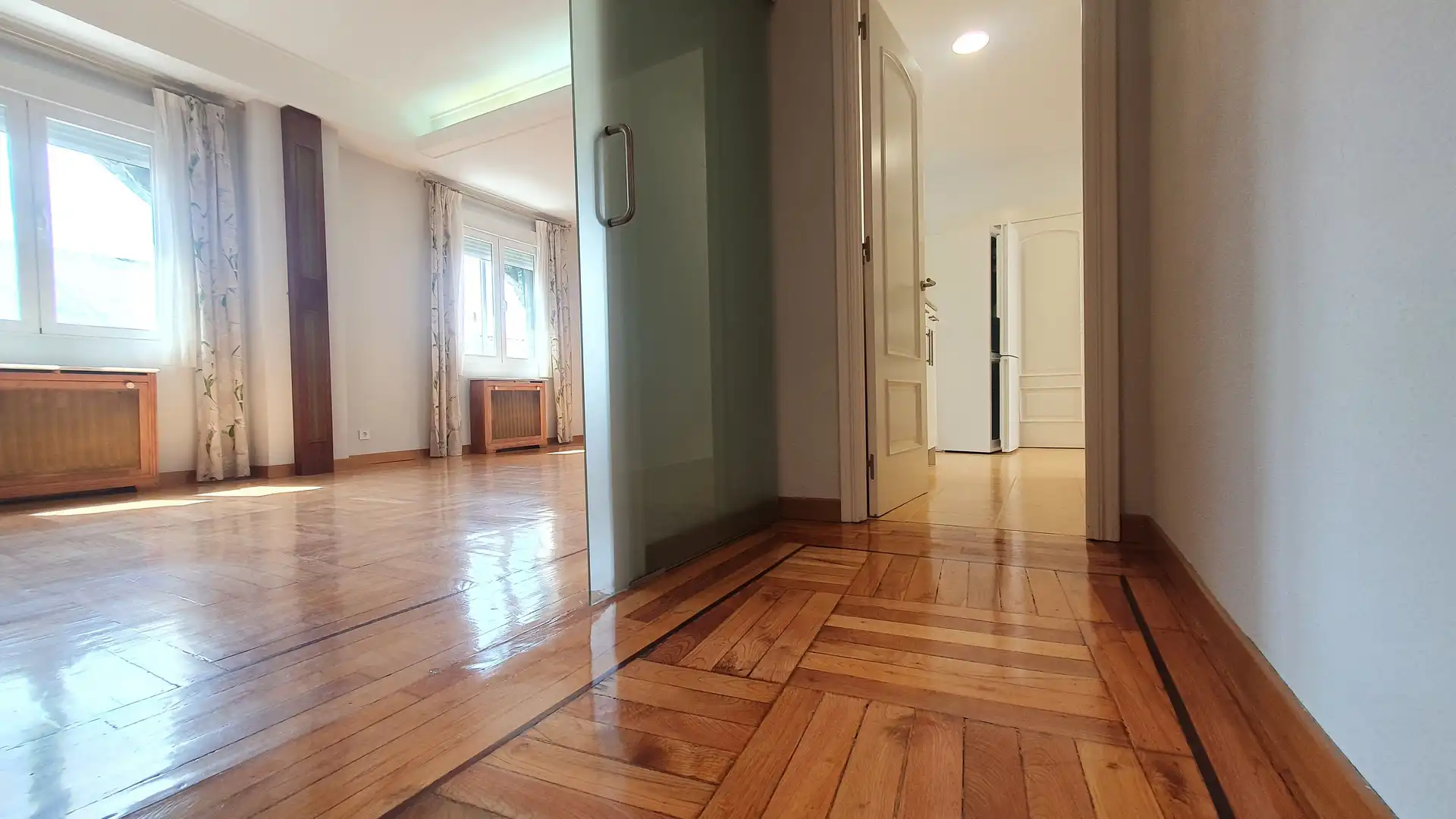 Flat for rent in Calle de San Bernardo, Universidad - Malasaña