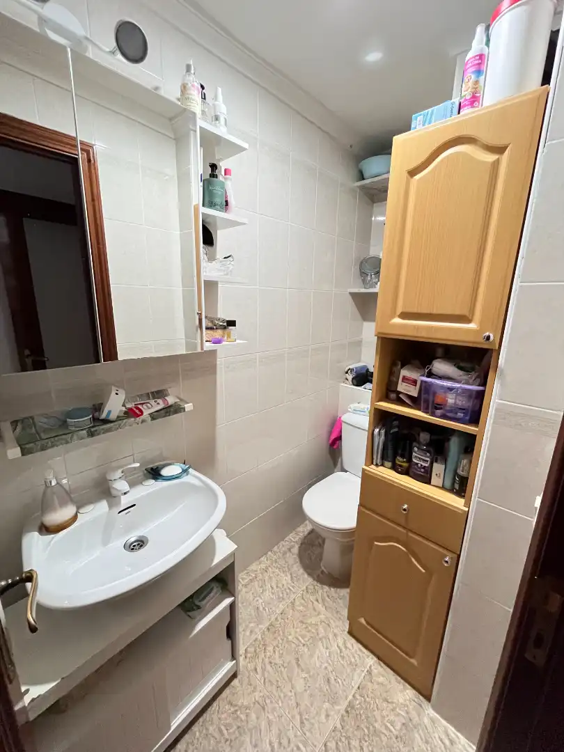 Bany de Pis en venda en Santa Marta de Tormes amb Calefacció i Balcó