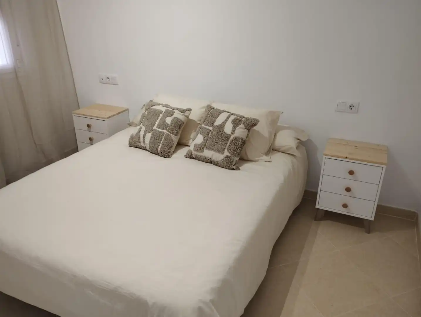 Apartament amb ascensor de lloguer a Calle RELENGUILLO, imagen 9