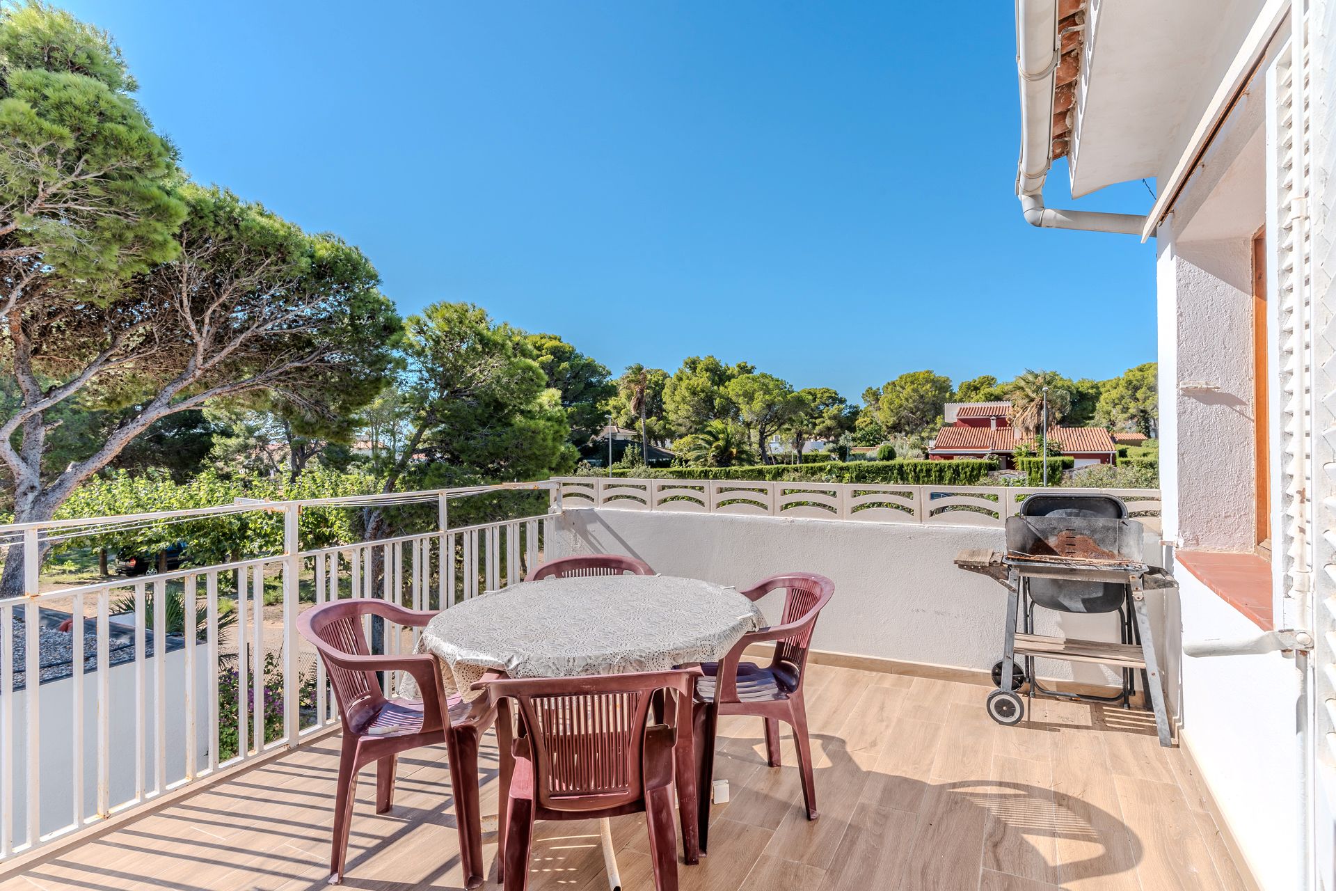 Garden of Apartment for sale in L'Ametlla de Mar   with Air Conditioner, Heating and Parquet flooring