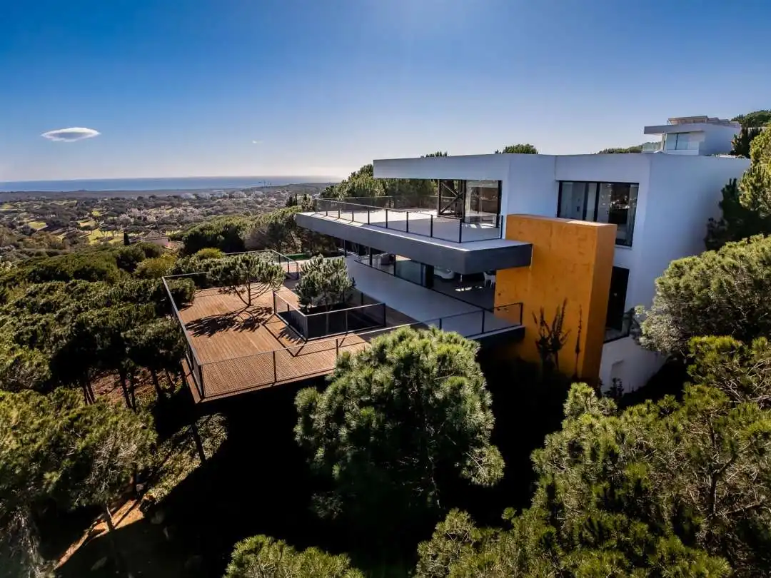 Vista exterior de Casa o chalet en venta en Cádiz con Jardín privado, Terraza y Piscina