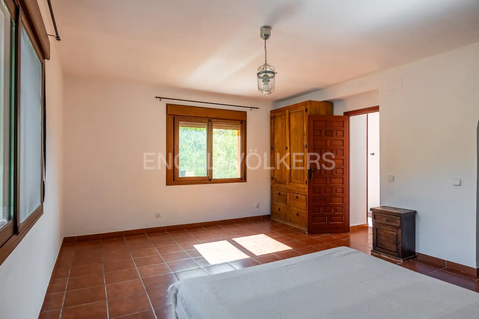 Habitación de Finca rústica en venta en El Castillo de las Guardas con Calefacción, Jardín privado y Terraza