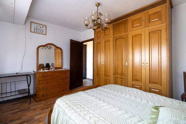 Casa-chalet en Venta en Travesía Uruguay en Melide