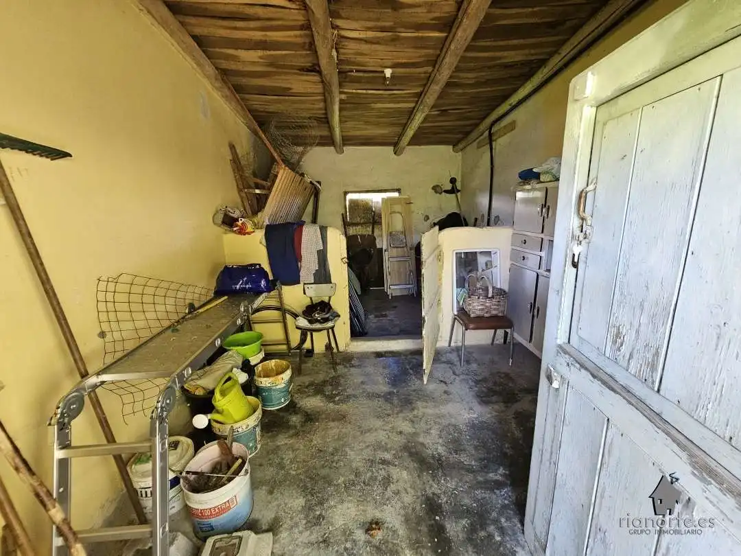 Country house zum Verkauf in Soto del Barco