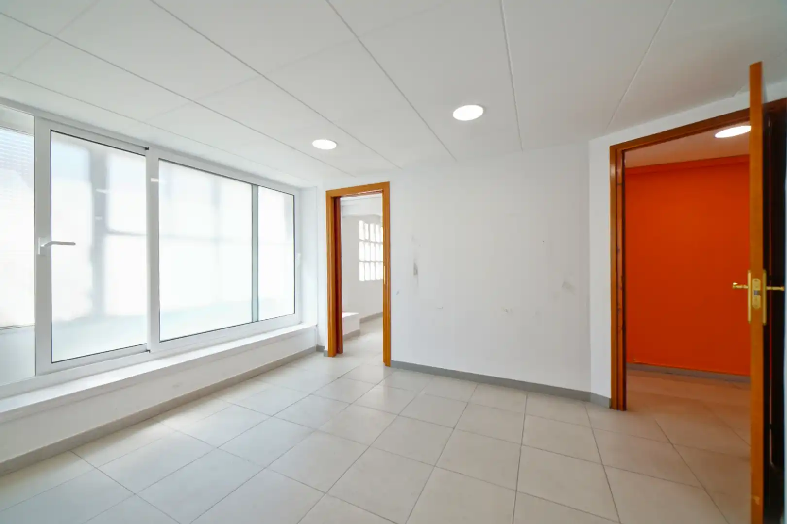 Gewerbefläche zur Miete in Centre, imagen 12