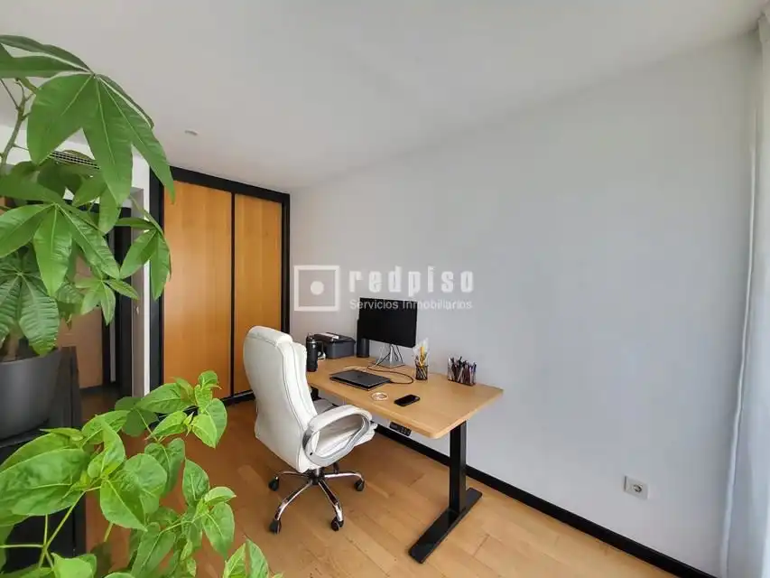 Piso en venta en Valdemoro con Aire acondicionado, Calefacción y Jardín privado