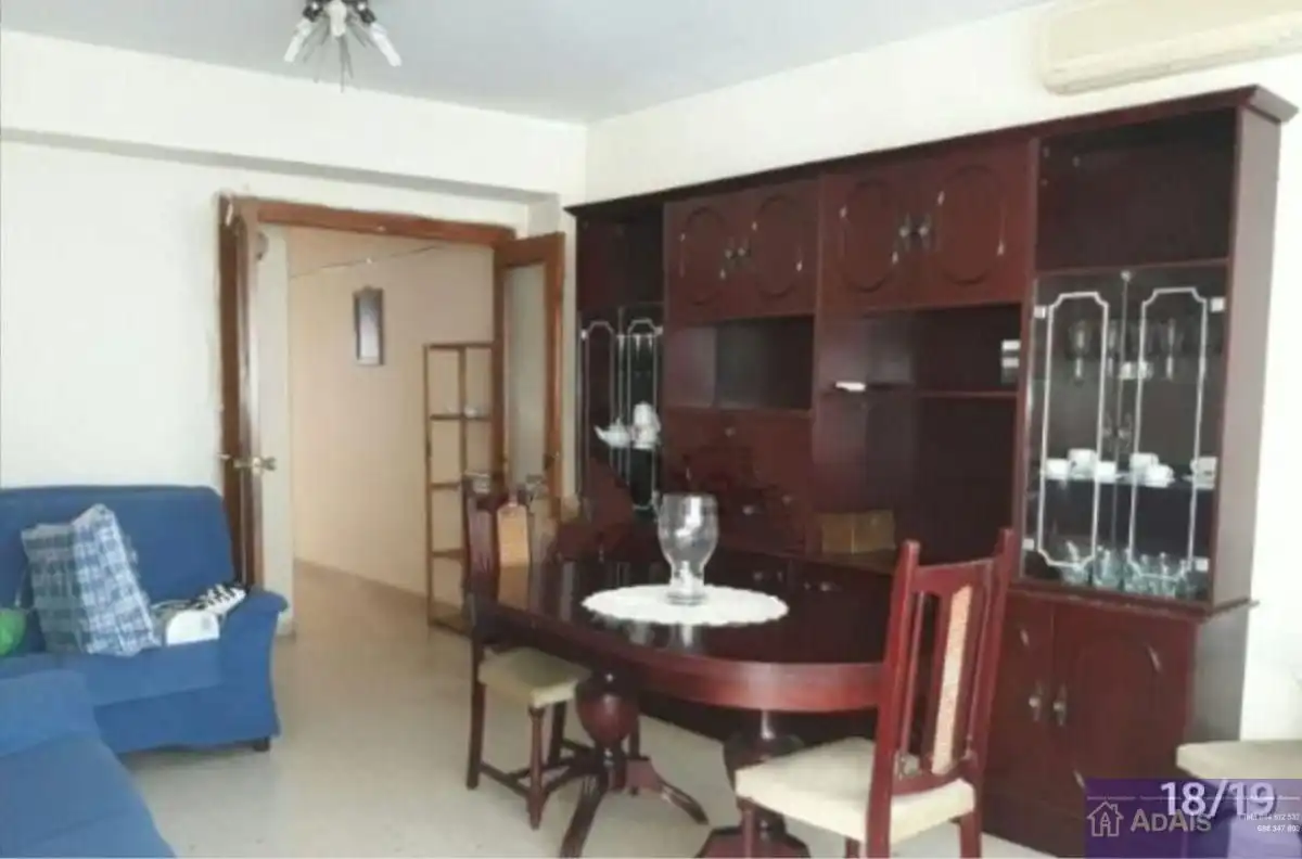 Comedor de Piso en venta en Gandia con Calefacción, Amueblado y Balcón