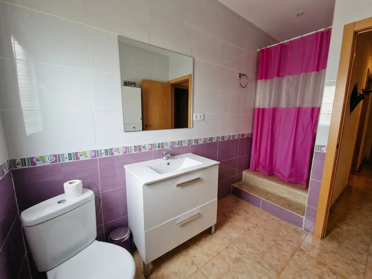 Baño de Casa o chalet en venta en Linares con Calefacción, Jardín privado y Amueblado