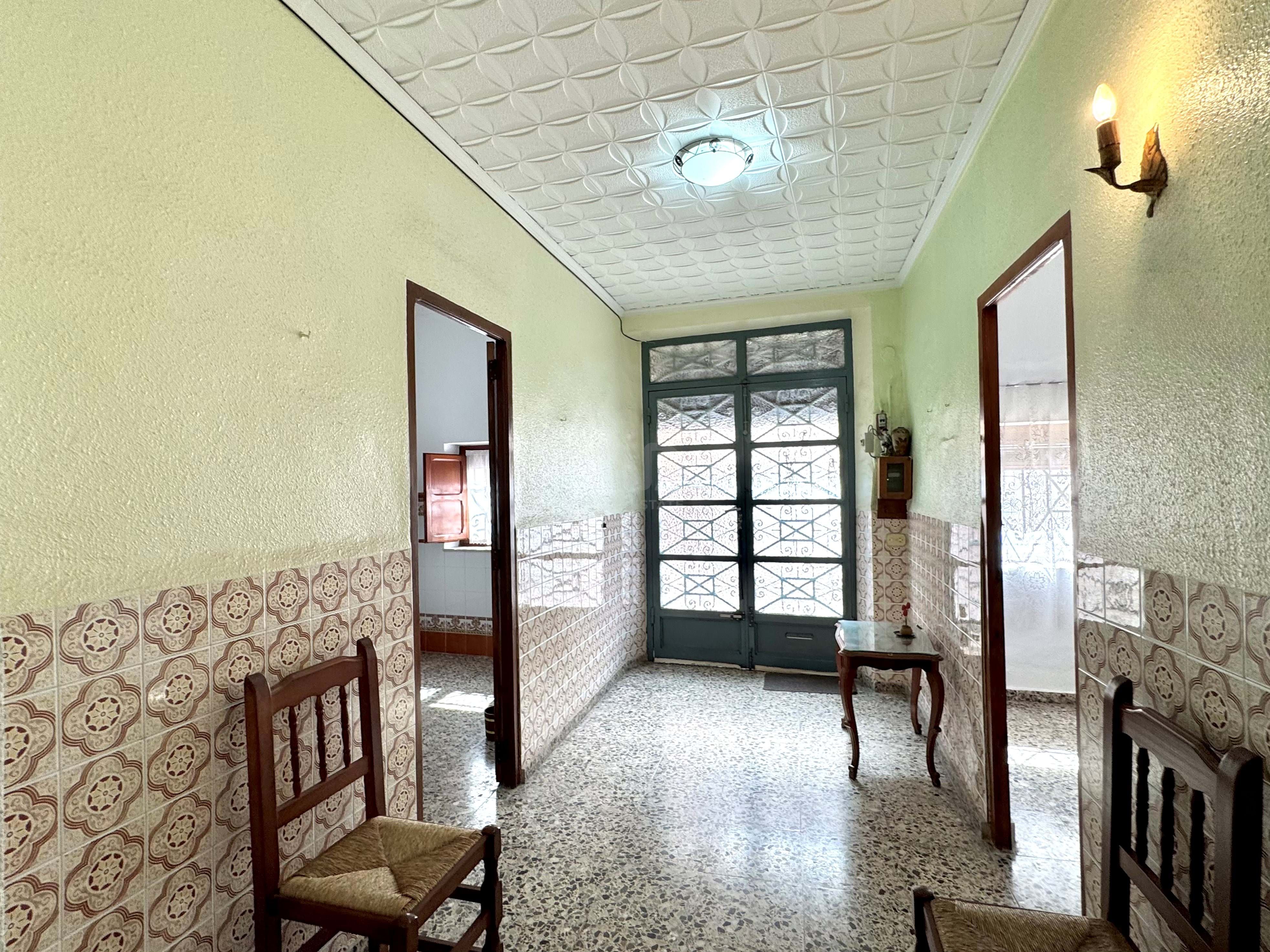 Building for sale in L'Énova