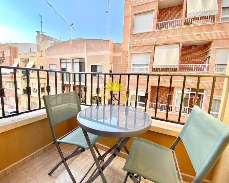 Terrassa de Apartament de lloguer en Santa Pola amb Aire condicionat, Calefacció i Moblat