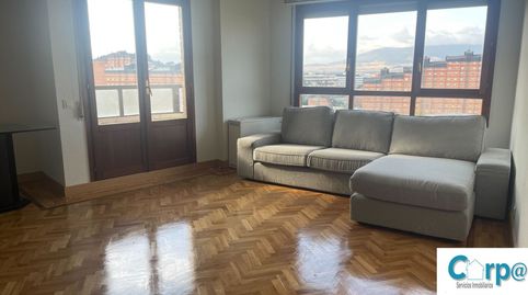 Foto 2 de Piso de alquiler en Monastero de Irache, San Juan, Pamplona / Iruña