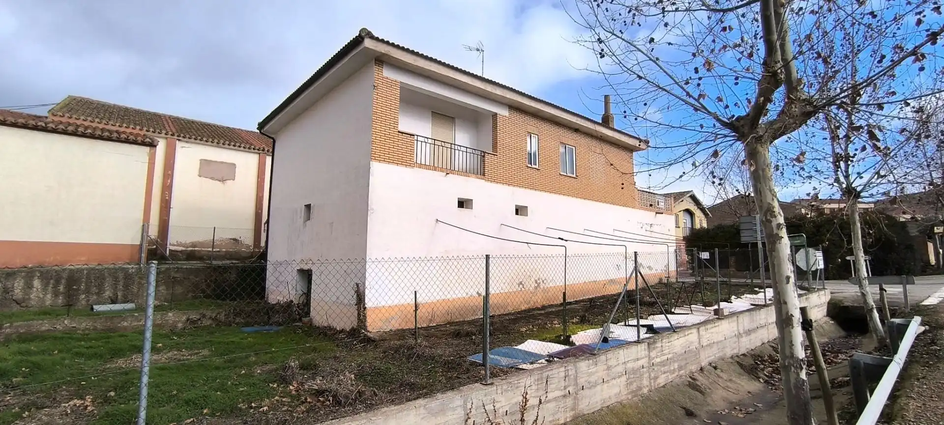 Vista exterior de Casa o chalet en venta en Ausejo con Calefacción, Jardín privado y Terraza