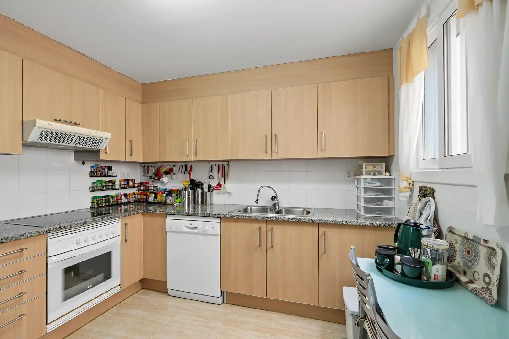 Cocina de Piso en venta en Maçanet de Cabrenys con Calefacción y Balcón