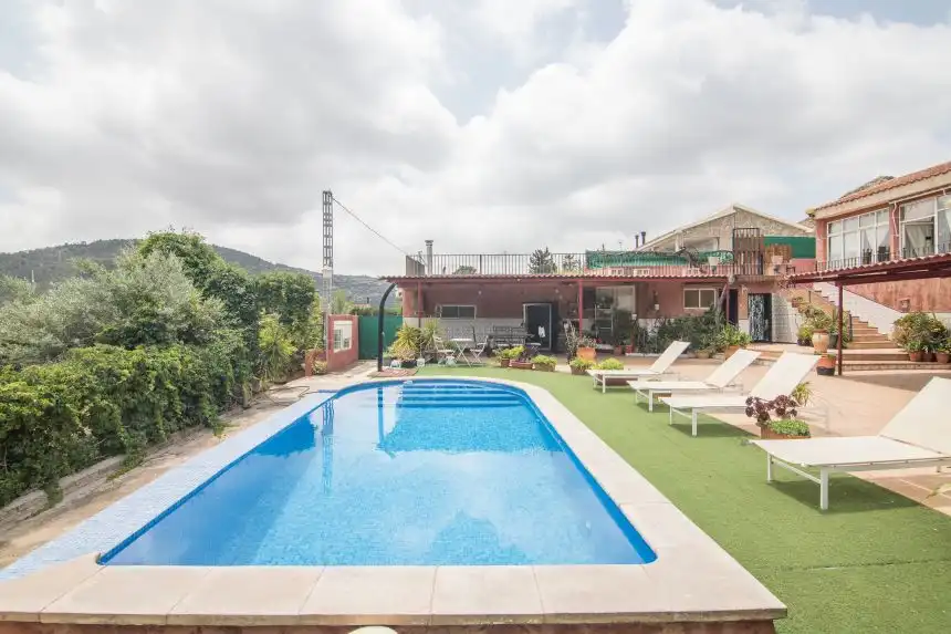 Piscina de Casa o xalet en venda en Tibi amb Aire condicionat, Piscina i Moblat