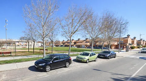 Foto 2 de Casa adosada en venda a Torrijos, Toledo