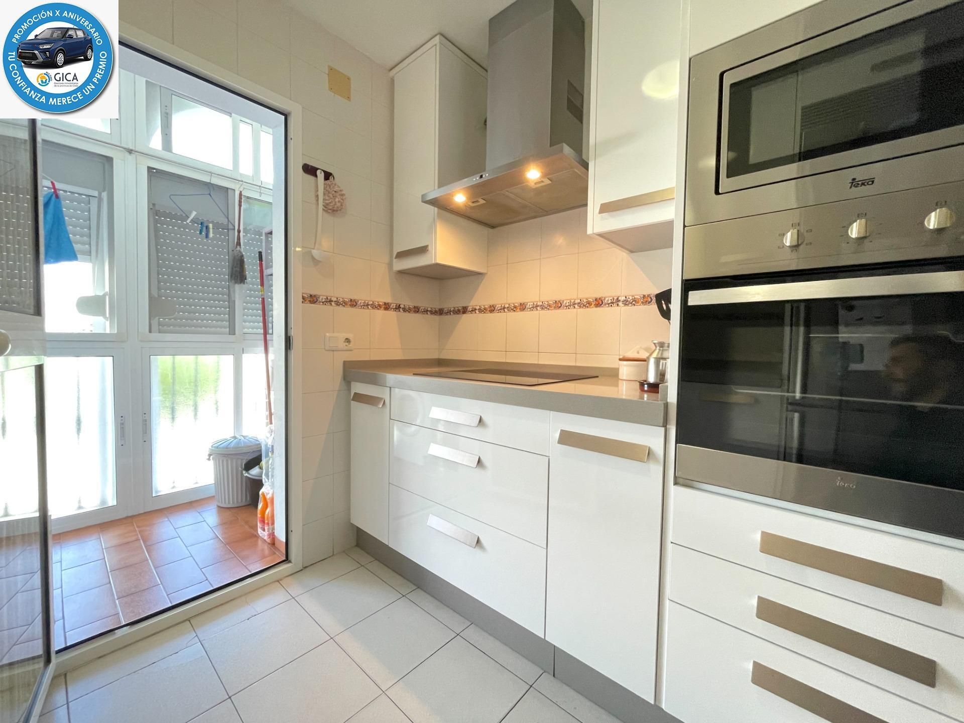 Cocina de Piso en venta en El Cuervo de Sevilla con Aire acondicionado y Balcón
