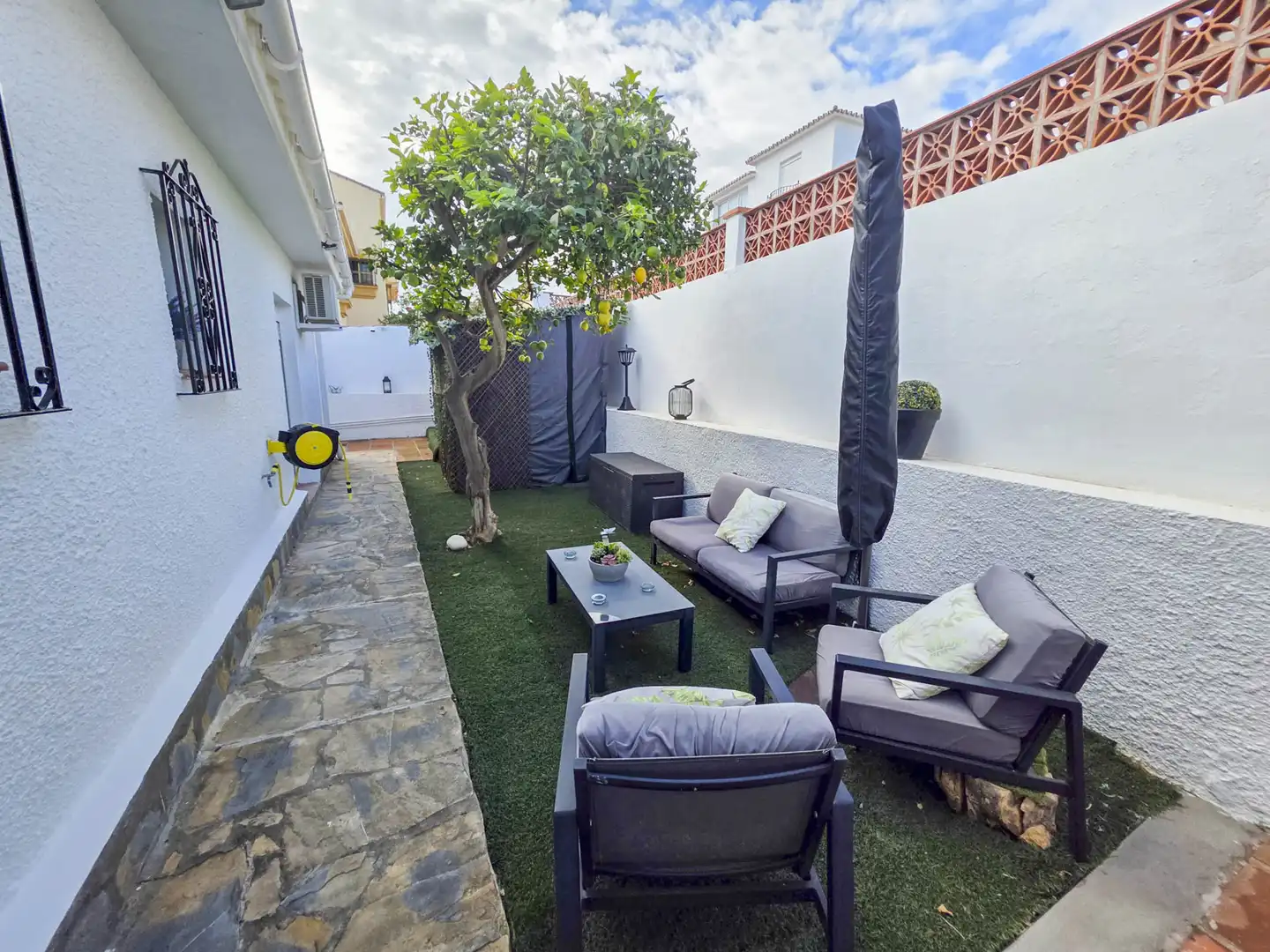 Terrace of Houses for sale in Manilva  with Air Conditioner, Private garden and Terrace