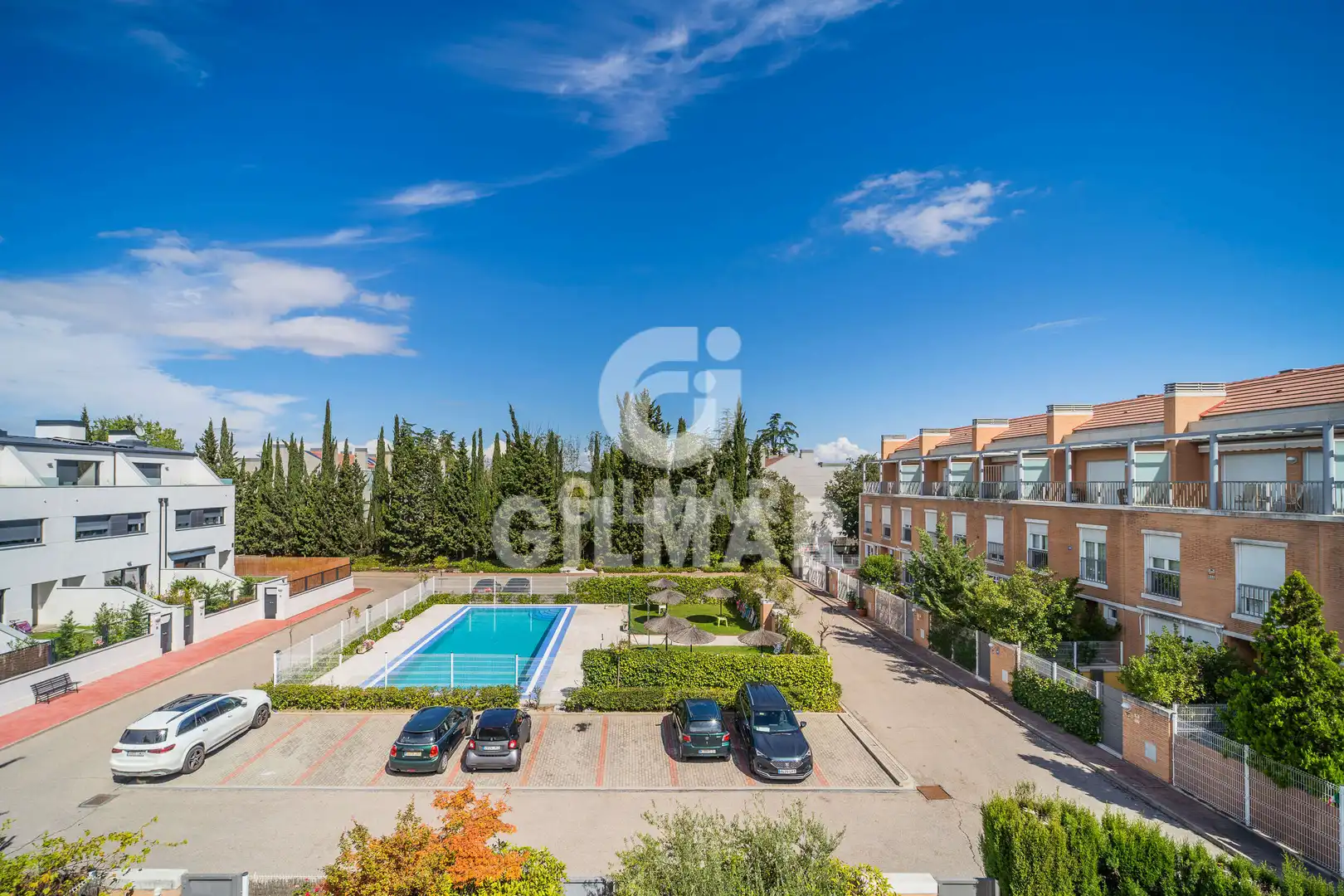 Jardí de Casa adosada en venda en Madrid amb Calefacció, Jardí privat i Piscina