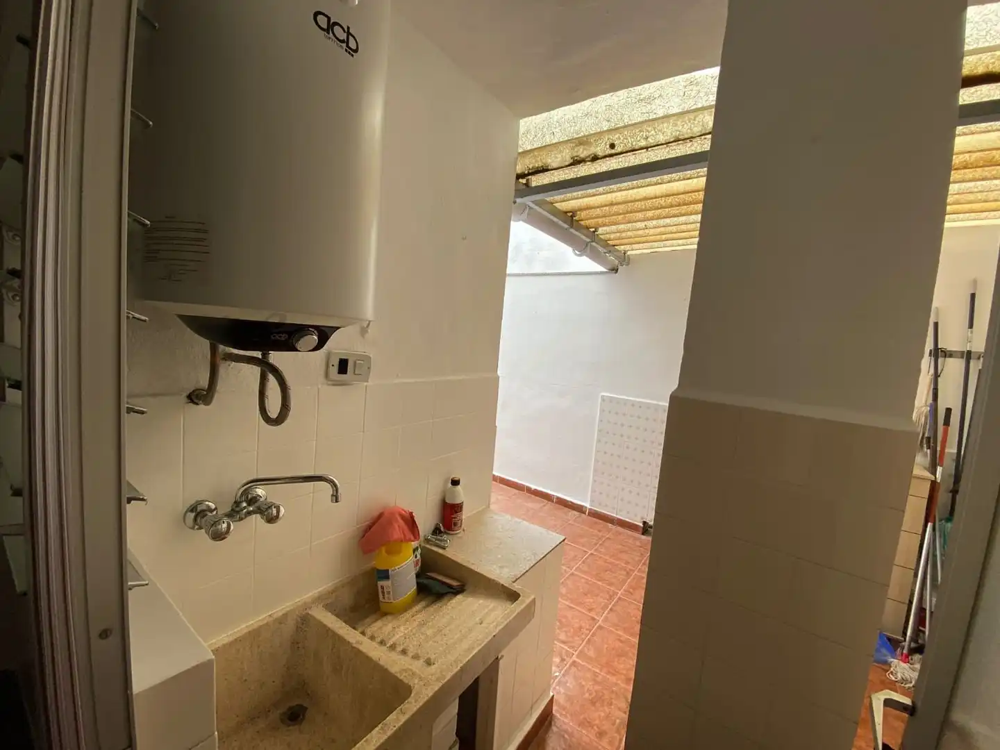 Business premises for sale in Carrer de la Riera, imagen 11