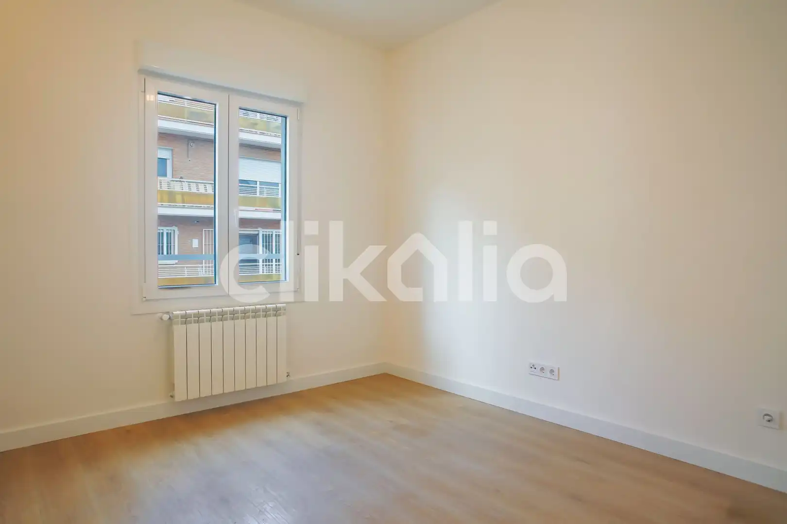 Dormitori de Pis en venda en  Madrid Capital amb Aire condicionat i Calefacció